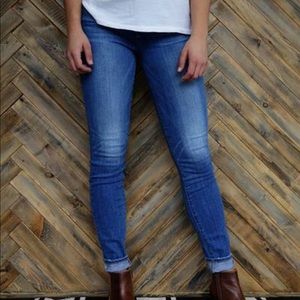 PAIGE Size 24 Verdugo Ultra Skinny Jeans